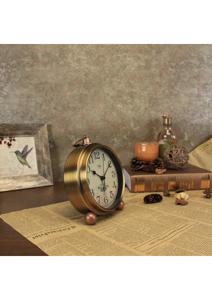 Metal Altın Masa Saati, Retro Vintage Geçmeyen Küçük Çalar Saat, Pille Çalışan Sessiz Kuvars Hareketi Hd Cam Masa Saati (Arapça)… (Yurt Dışından) fırsatları