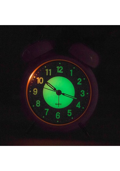Analog Çalar Saat 4" Süper Sessiz Geçmeyen Ikiz Zil Çalar Saat, Arkadan Aydınlatmalı, Ağır Uyuyanlar Için, Aydınlık, Erteleme Yok, Pille Çalışan, Yatak Odası Için, Yanında, Masa, Pembe (Yurt Dışından)