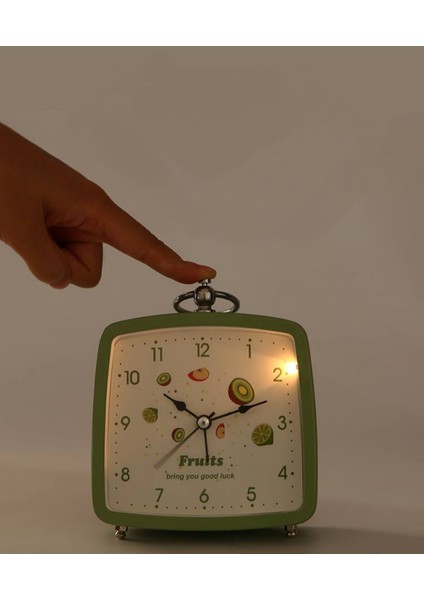 Öğrenciler, Çocuklar ve Yetişkinler Için Uygun, Parlak Sevimli Saatli 4,6 Inç Basit Metal Sessiz Başucu Çalar Saat (Yeşil) (Yurt Dışından) fiyatları