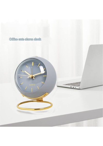 Küçük Masa Saatleri, Avrupa Tarzı Yaratıcı Sessiz Geçmeyen Masa Üstü Çocuk Çalar Saati, Arkadan Aydınlatmalı, Pille Çalışan Metal Basit Masa Saati, Ev Oturma Odası Başucu (Mavi) (Yurt Dışından) modelleri