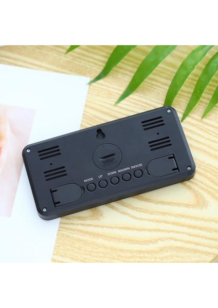 Dijital Masaüstü Saati, Yatak Odası Ev Dekorasyonu Için Elektronik Dijital Çalar Saatler, Zaman/takvim/ısı Göstergeli LCD Ekran, (Siyah) (Yurt Dışından)