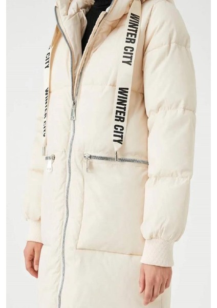 Kadın Mont Ekru indirimleri