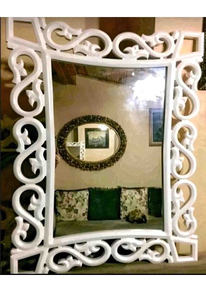 Duvar Aynasi