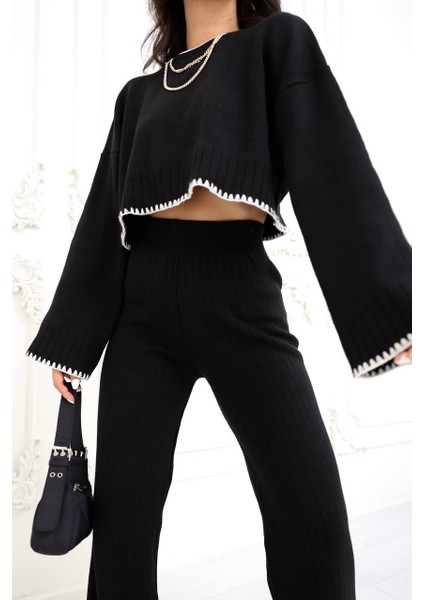 Şeritli Bisiklet Yaka Siyah Triko Takım