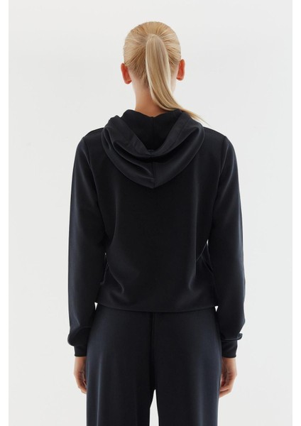 BNT-W20722 Kadın Sweatshirt