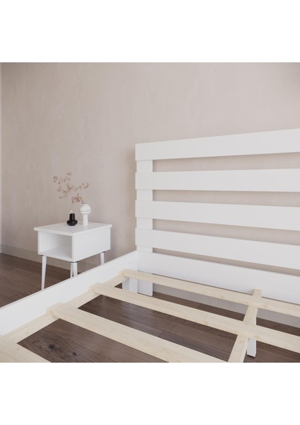 Urban New Model Beyaz Renk Çam Ahşap Karyola ve Iki Komodin Set