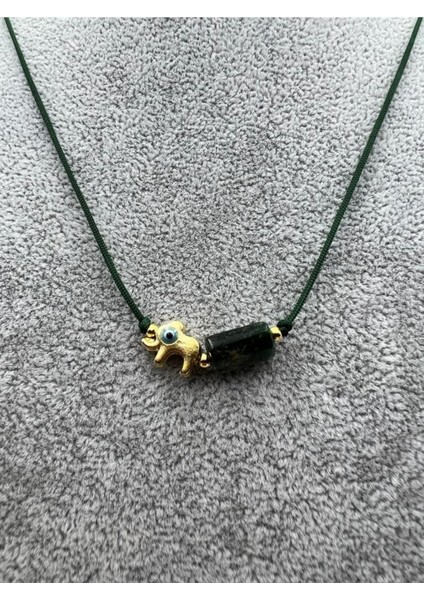 Sertifikalı Zümrüt Doğal Taş Kolye Fil Obje Detaylı Makrome Kilit Sistemi El Işçiliği indirimleri