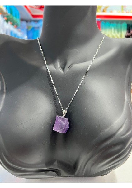 Sertifikalı Orijinal Işlenmemiş Doğal Taş Florit Kolye Sürpriz fiyatları