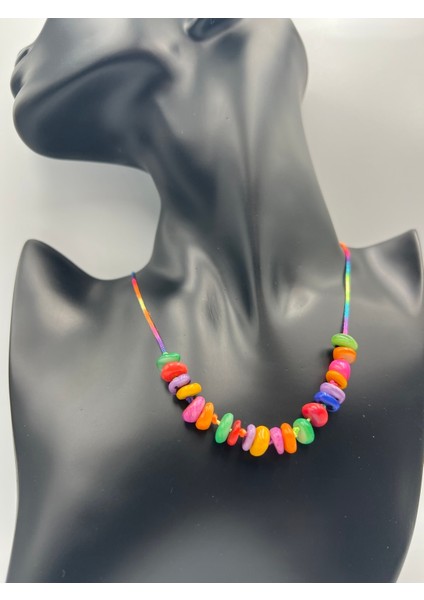 Sertifikalı Renkli Sedef Doğal Taş Çocuk Kolyesi Asansörlü Kilit Sistemi modelleri