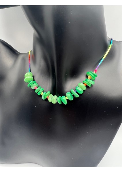 Sertifikalı Yeşil Sedef Doğal Taş Çocuk Kolyesi Asansörlü Kilit Sistemi