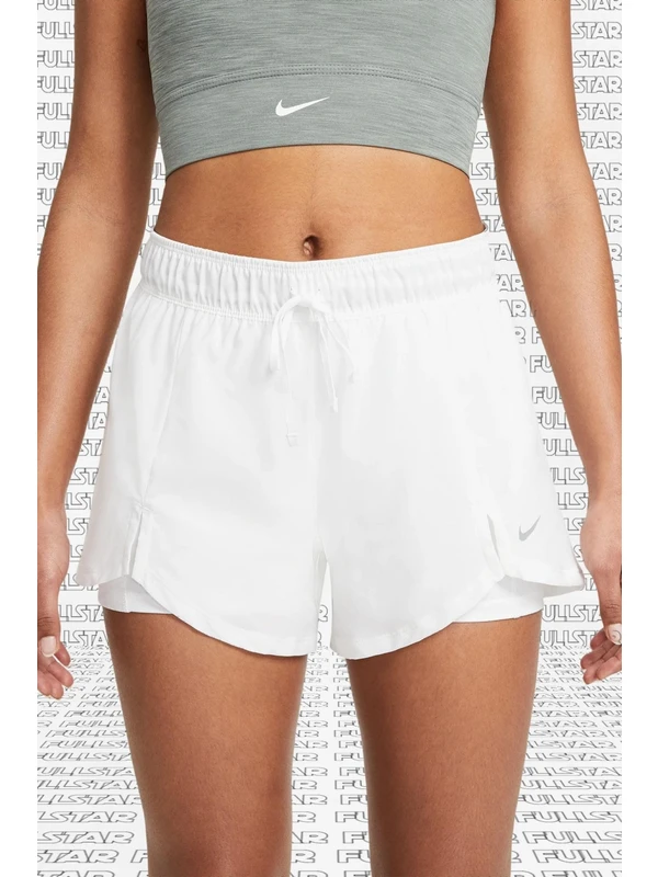 Nike Flex Essential 2 In 1 Training White Shorts Ikisi Bir Arada Taytlı Beyaz Kadın Şort