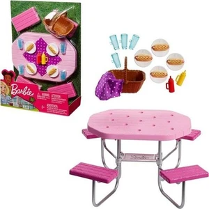 Mattel Barbie'nin Ev Dış Dekorasyon Piknik Aksesuarları FXG37