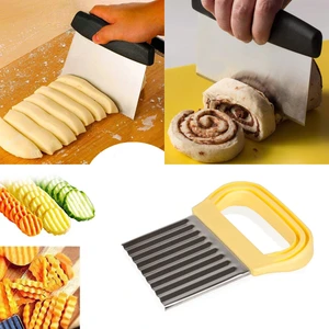 Hamur Kesme Spatulası ve Şekilli Patates Cips Kesici Chopper