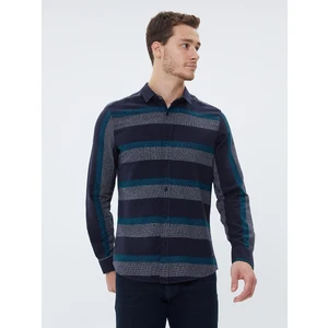 2025214 Erkek Gömlek