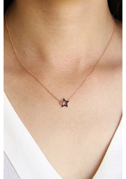 Siyah Taşlı Gümüş Yıldız Kolye fiyatları