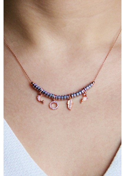 Çok Figürlü Gümüş Tasarım Taş Kolye fiyatları