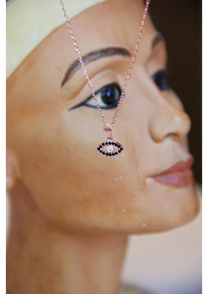 Siyah Taşlı Gümüş Göz Kolye modelleri