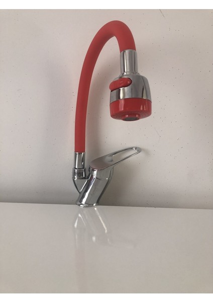 Kırmızı Tasarruflu 2 Kademeli Spiralli Başlıklı Mutfak Evye Bataryası