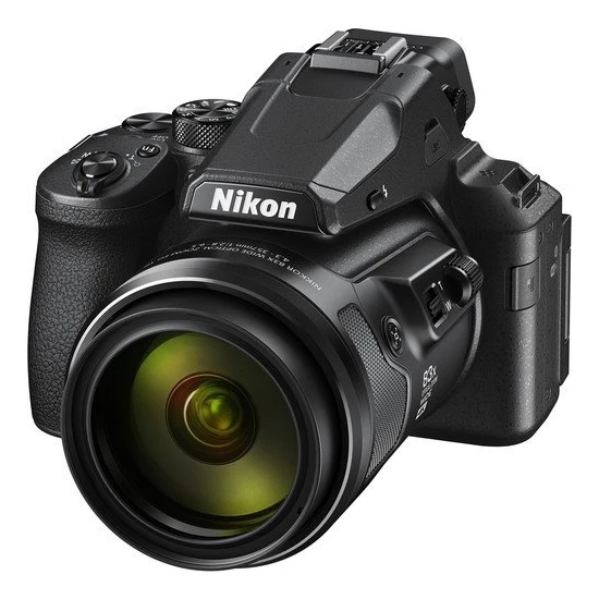 Nikon P950 Coolpix Fotoğraf Makinesi