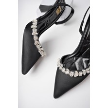 Bulutmod Siyah Kadın Yaprak Taşlı  Lastikli Yumuşak Taban Topuklu Ayakkabı - Siyah - 37