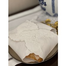 QBR Home Nakışlı Ekmek Örtüsü. Sarmaşık Desenli