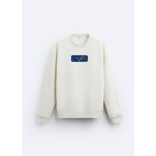 Loss Buttom Sweatshirt