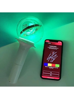 Hıçbır Bluetooth Lightstick Moda Kpop Kaçak Çocuklar Için Lightstick Bluetooth Konser El Lambası Kızdırma Işık Çubuğu Flaş Lamba Hayranları Koleksiyonu (Yurt Dışından)