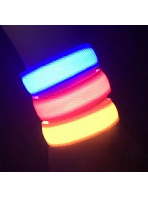 Sarı 6 Adet 6/12 Adet Light Up Bilezik Bileklik Aydınlık Bilezik LED Parlayan Bilezik Neon Bilezik Çocuklar Yetişkin Karanlıkta Glow Parti Malzemeleri (Yurt Dışından)