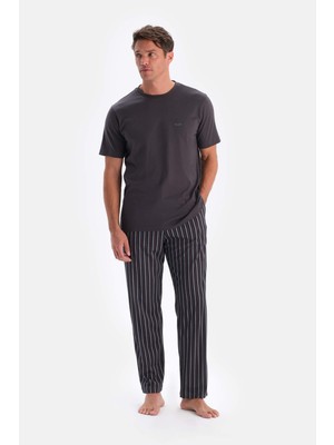 Dagi Füme Kısa Kollu Bisiklet Yaka Altı Çizgi Metraj Baskılı Pijama Takımı