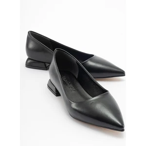 Kadın Sade Babet Siyah Cilt