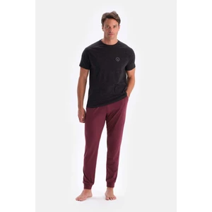 Siyah Kısa Kollu Nopeli Tişört Pantolon Pijama Takımı