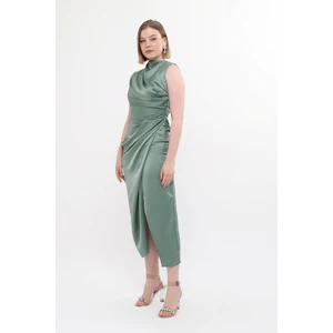 Kutas Fashion Dökümlü Yaka Saten Abiye Elbise