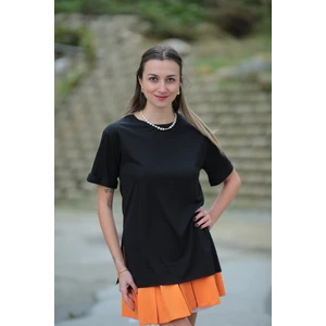 Yırtmaçlı Oversize T-Shirt