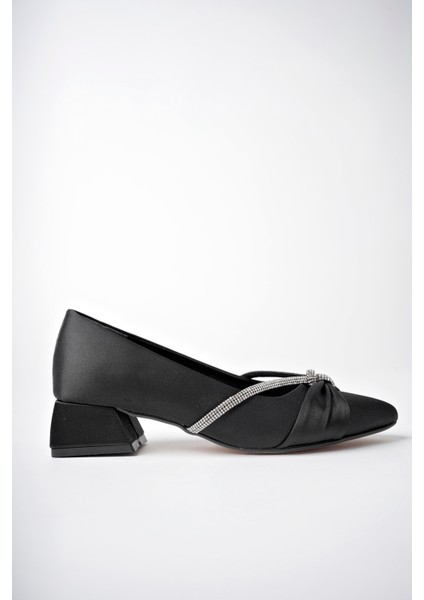 Siyah Kadın Düğümlü Taşlı Büyük Numara Kısa Klasik Topuklu Ayakkabı - Siyah - 42 indirimleri