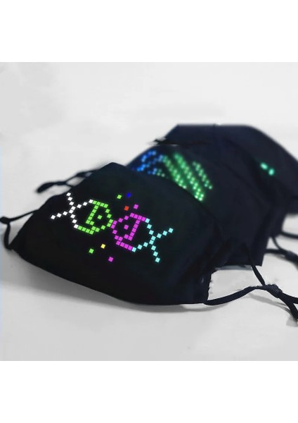Bluetooth 7 Renkli Rgb LED Bluetooth Programlanabilir Yumuşak Büyük LED Ekran Kayan Metin Yüz Maskesi, Dahili Pil Toz Geçirmez Pamuklu Maske (Yurt Dışından)
