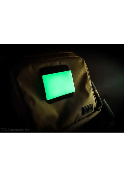 Yeşil Glow Blank Tec Aksesuarları Karanlıkta Parlayan Yol Gösterici Işık Embrite Beacon Moral Sert Yama Evrensel Işaretleyici (Yurt Dışından)