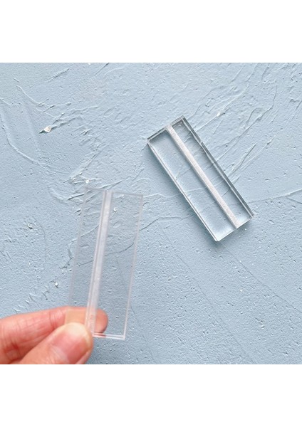 Doğal Taban 10 Adet 10 Adet Düğün Masa Numaraları Üsler Ahşap Kart Sahipleri Şeffaf Akrilik Standı Burcu Tutucu Yer Kartı Tabanı Masa Numaraları Tutucu (Yurt Dışından) fiyatları