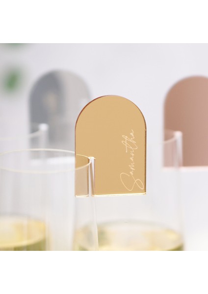 Altın 1.6mm Kalınlığında 50 Adet Arch Akrilik Düğün Içecek Etiketi Kokteyl Cam Charm Boş Işaretleyici Parti Favor Yer Kartı Adı Etiketi Cam Yer Ayarı Tutucu (Yurt Dışından) modelleri