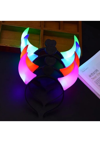 Mavi Büyük Kulak 1 Adet Kızlar Yetişkin LED Şeytan Evil Şeytan Boynuz Kafa Bandı Light Up Kulak Hairbands Parti Dekorasyon Düğün Karnaval (Yurt Dışından) modelleri
