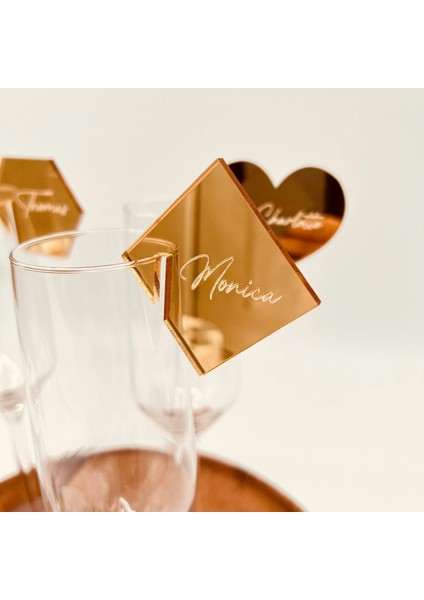 Gümüş Altıgen 25 Adet 4 Şekil Gümüş Akrilik Şarap Cam Takılar Içecek Etiketi Boş Kokteyl Etiketleri Düğün Için Düğün Yeri Isimleri, Düğün Etiketi Içecek Işaretleyiciler (Yurt Dışından) fırsatları