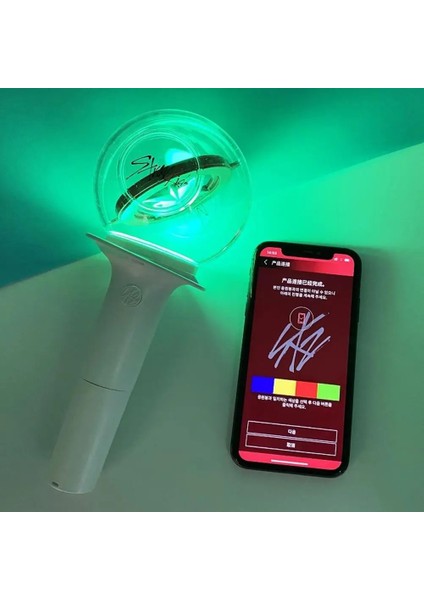 Bluetooth Sürümü Lightstick Moda Kpop Kaçak Çocuklar Için Lightstick Bluetooth Konser El Lambası Kızdırma Işık Çubuğu Flaş Lambası Hayranları Koleksiyonu (Yurt Dışından)