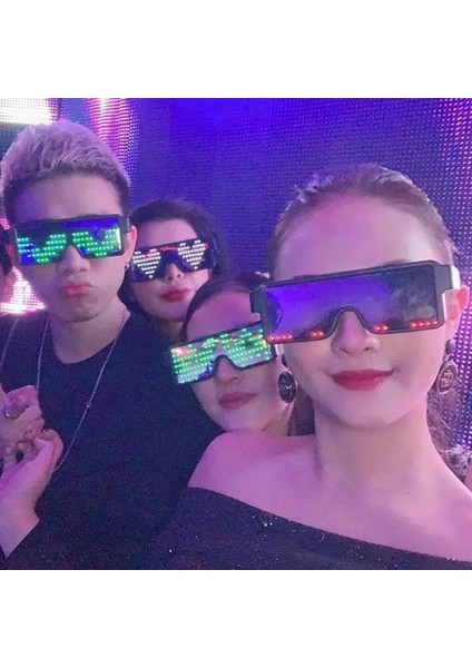 LED Gözlük Parti Aydınlık Gözlük USB Şarj Neon Cam Parlayan Noel Yanıp Sönen Hafif Parlamalı Güneş Gözlüğü Cadılar Bayramı Malzemeleri (Yurt Dışından) fırsatları