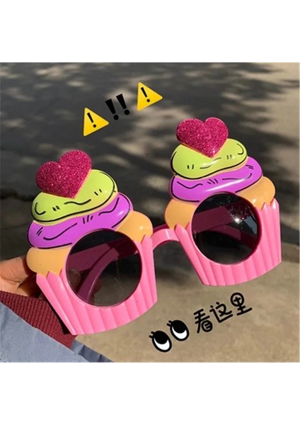 Kırmızı Gözlüklü Parti Gözlükleri, Çeşit Çeşit, Parti Aksesuarları, Detay Partisi (Yurt Dışından)