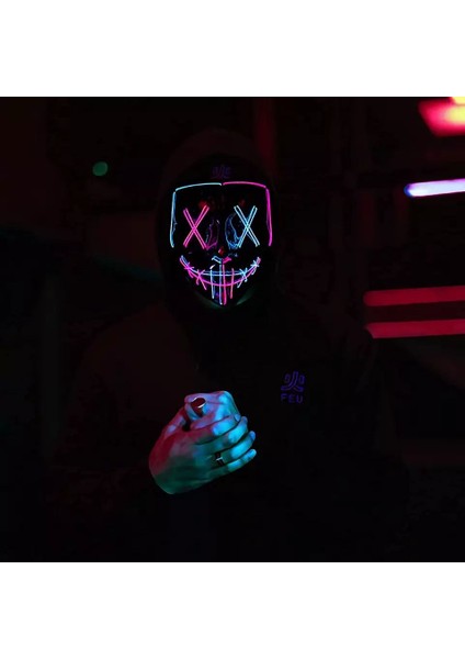 K02 Cadılar Bayramı Festivali Partisi Için LED Işıklı Maske 3 Işık Modu ile 2 Renk Maske Cadılar Bayramı Tasfiye Maskesi (Yurt Dışından) fırsatları