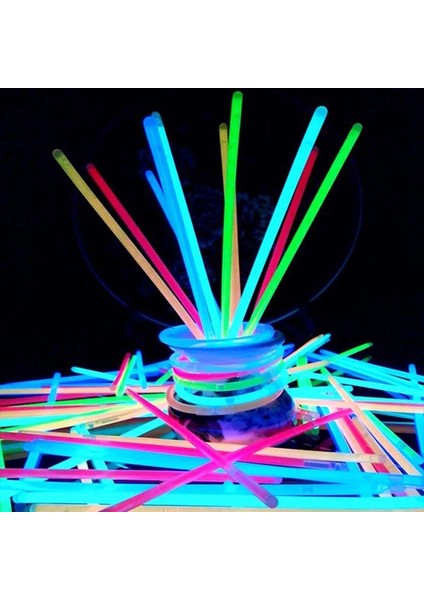 100 Adet Parti Floresan Işık Çubuğu 50 ADET/100 Takım Bilezik Kolye Neon Işık Düğün Parti Işık Çubuğu Parlak Renkli Işık Çubuğu (Yurt Dışından) fiyatları