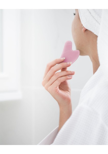 Rose Kuvars Kalp Gua Sha Masaj Taşı