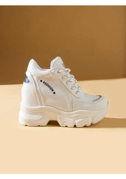 Hugo Beyaz Kadın Sneakers fırsatları