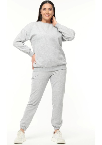 Kadın Büyük Beden Basıc Şardonlu Gri Sweatshirt modelleri