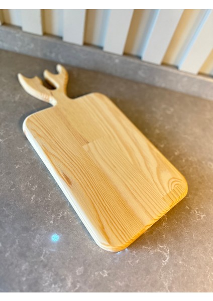 Geyikli Ahşap Sunum ve Kesme Tahtası, Dekoratif Ahşap Çam fiyatları