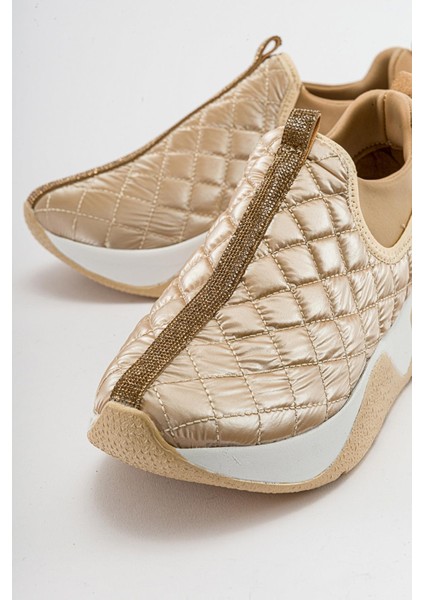 Kare Desen Taşlı Spor Ayakkabı BEJ modelleri